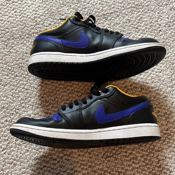 Nike Air Force 1 Low Lakers 8.5 - Picture 10 of 15